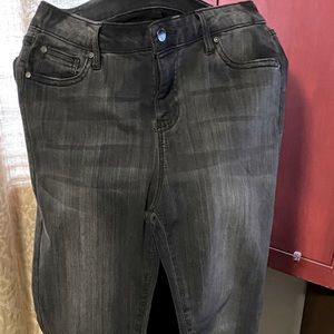 Almost New Black Truth & Theory Jeans